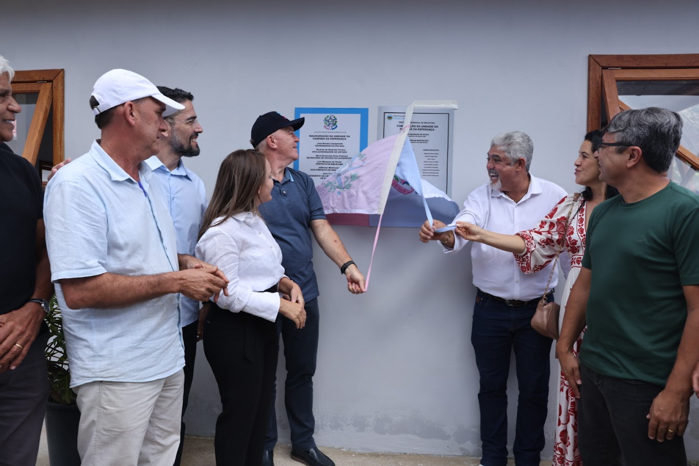 Recepção ao governador marca inaugurações e novos investimentos em Brejetuba!