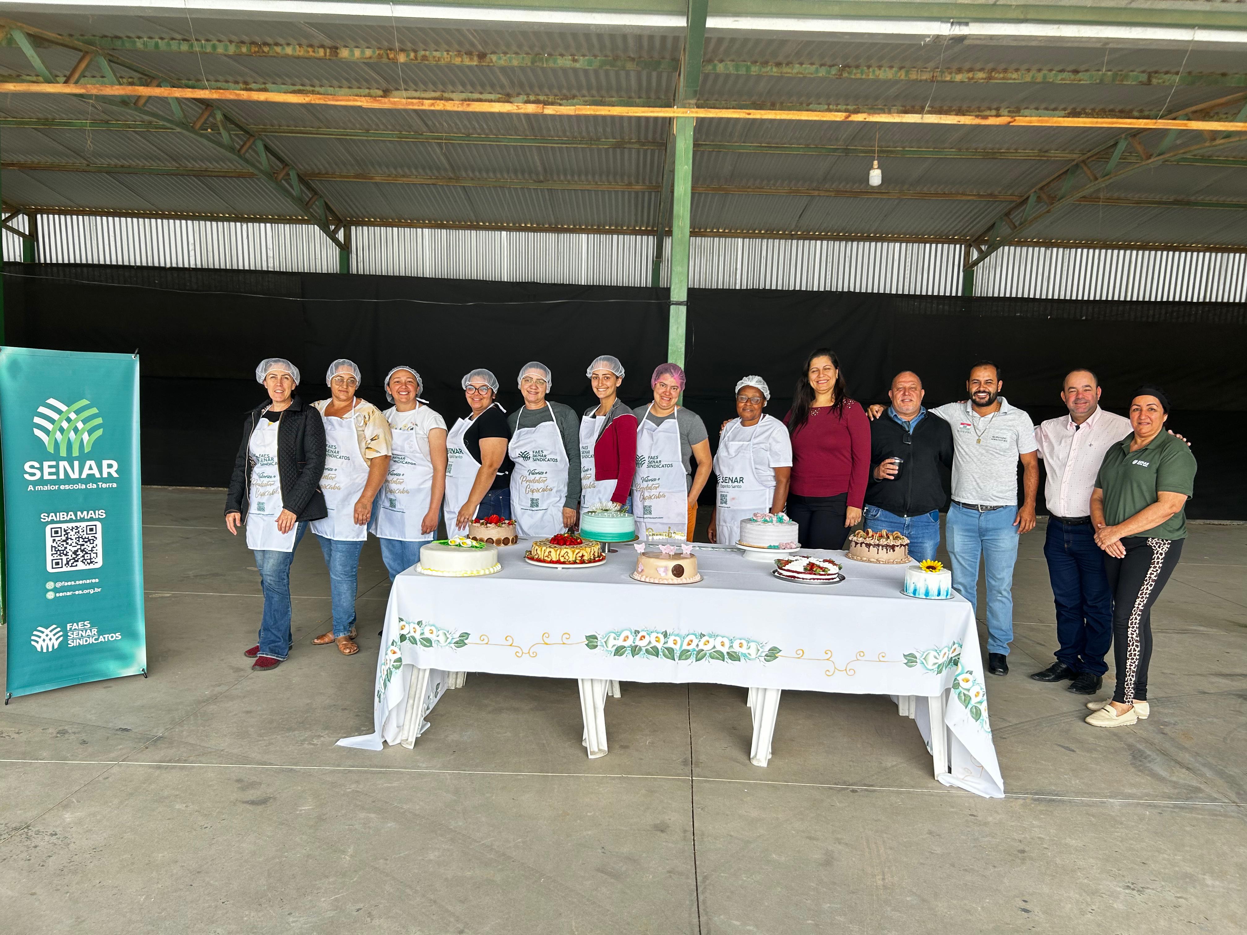 Imagem da notícia: Curso de bolos confeitados foi realizado pela Prefeitura de Brejetuba, através da Secretaria de Agricultura, em parceria com o SENAR!